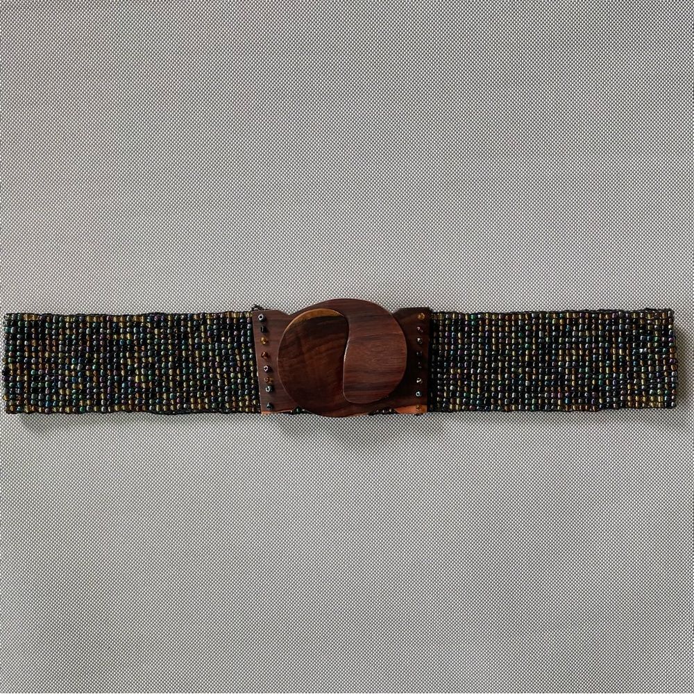 Wooden Accent Beaded Stretch Belt in Black Multicolor - Picture 2 of 6